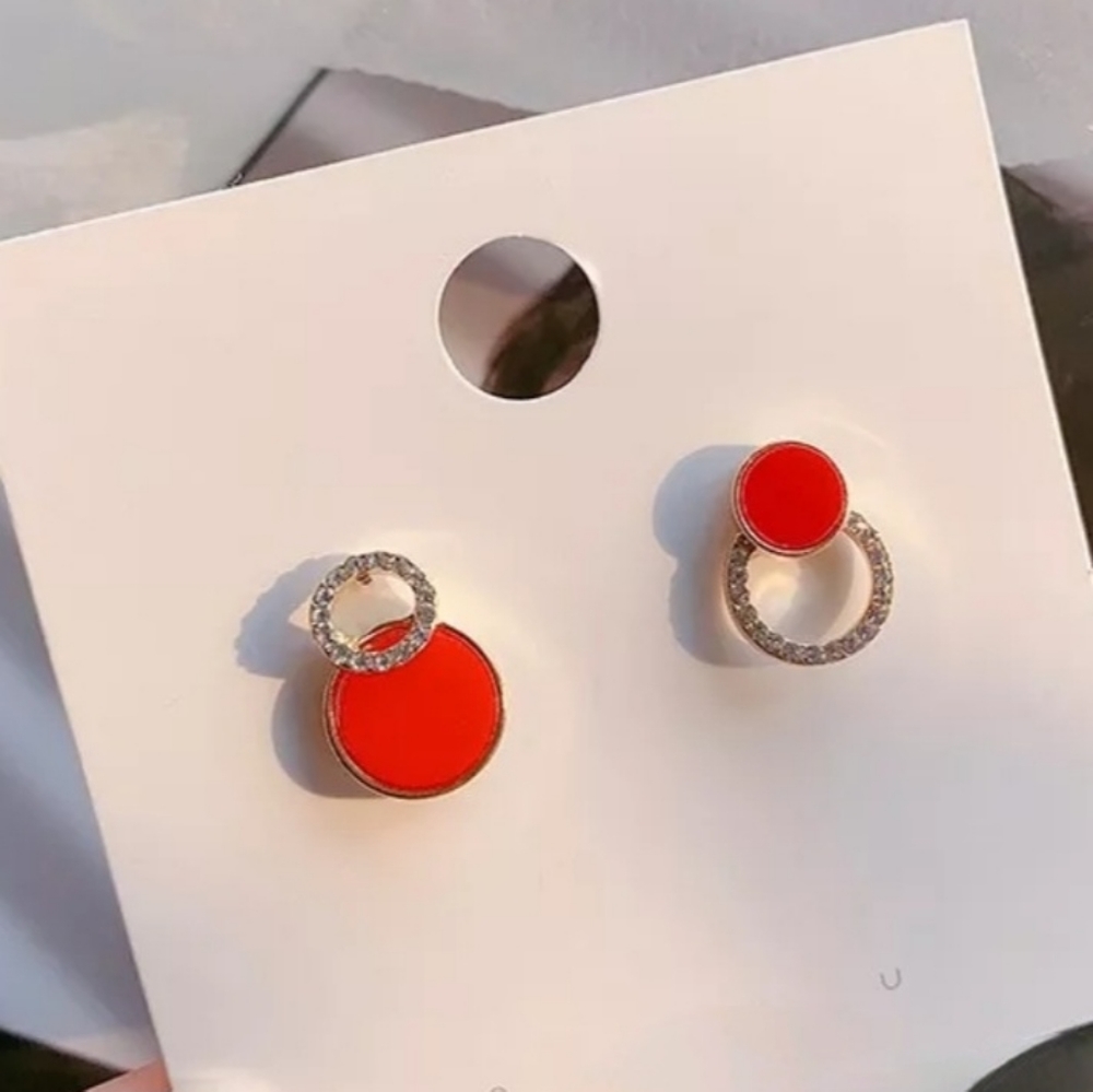 Earrings - Picture 3 of 3